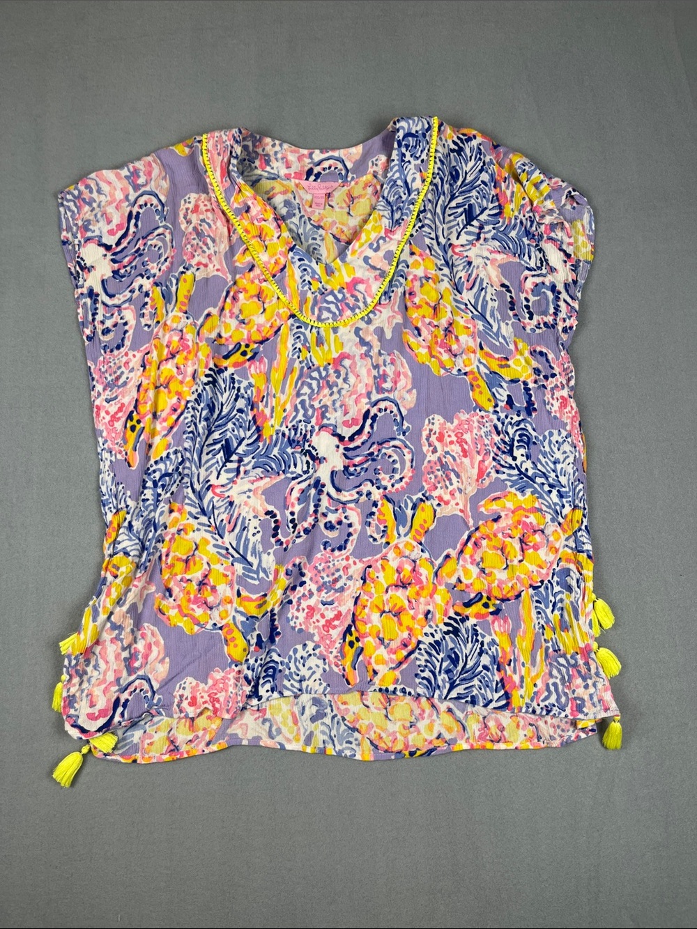 Lilly Pulitzer “So Snappy” Cover-Up Tunic
Size: XXS/XS
